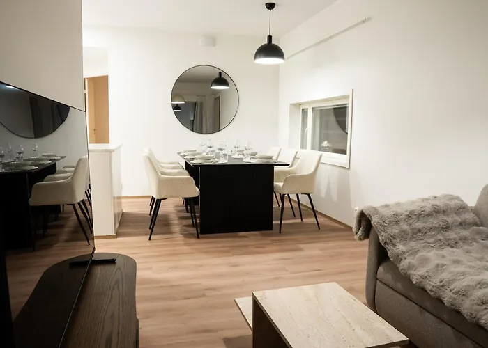 Snownest Premium Centre 1 *